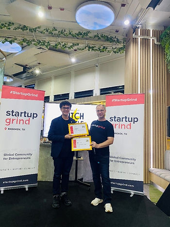 The winner: OsseoLabs (Patcharapit Promoppatum). Revolutionizing bone repair and regenerative medicine, OsseoLabs is a medical device startup harnessing the power of AI and 3D printing to advance reconstructive procedures