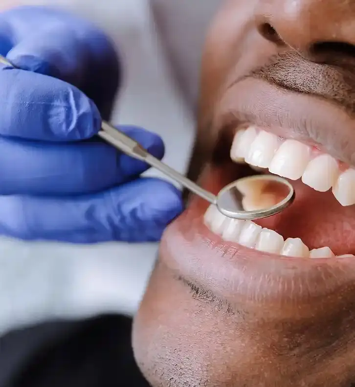 checkup mirror close up.webp