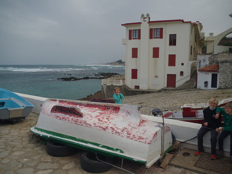 Bidart, Guéthary, St Jean de Luz, Biarritz : de petits ports de poche en superbes panorama côtiers : vive le hors saison!