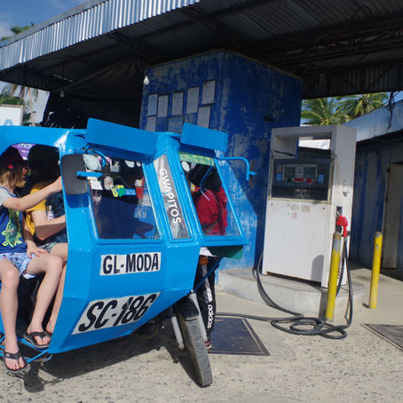A la découverte de Siargao en tricycle à moteur: tout un poème!