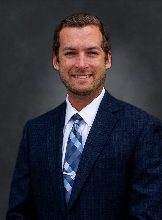 Tyler Harrig Headshot.jpg