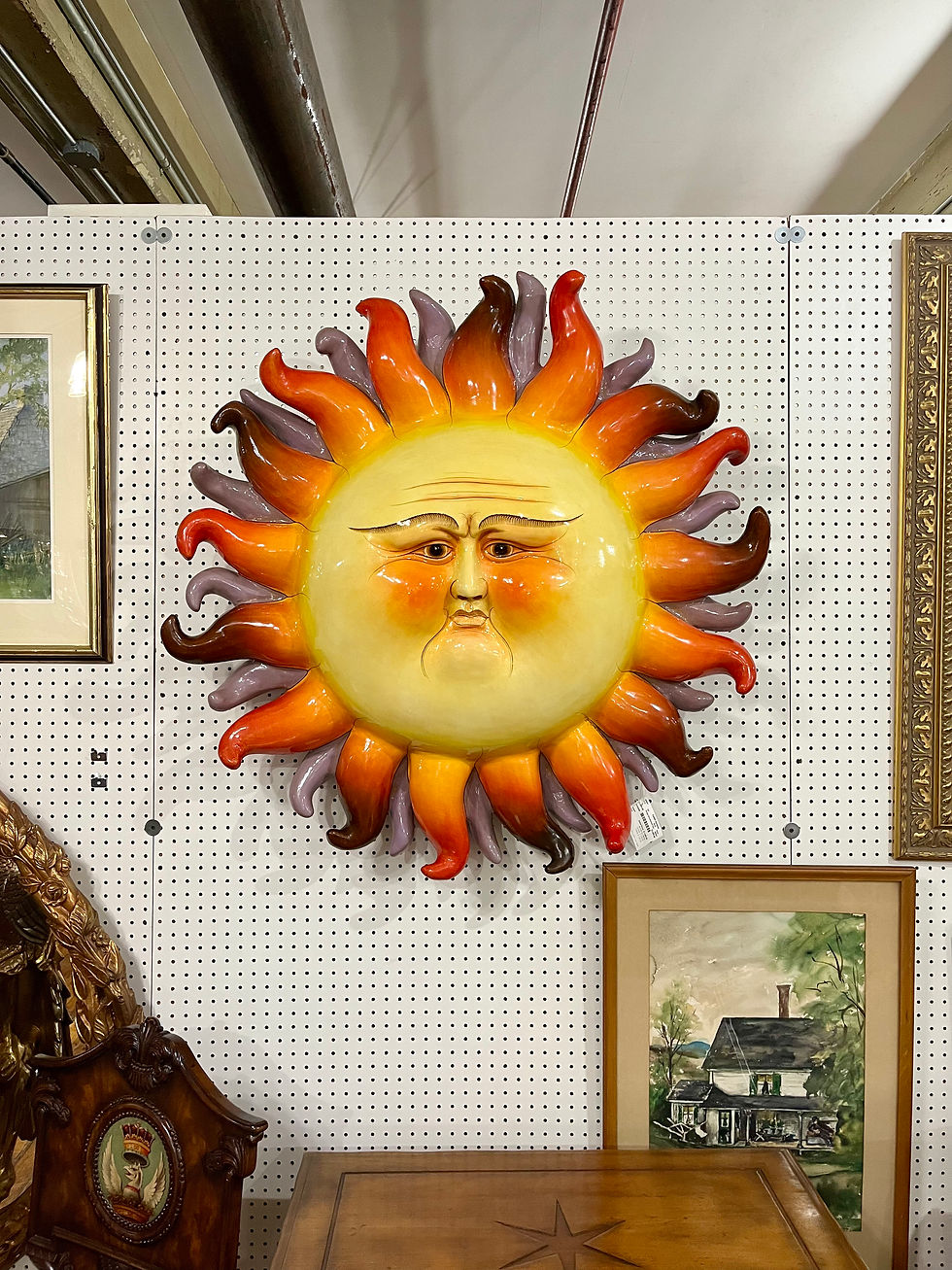 Thumbnail: Sergio Bustamante Sun