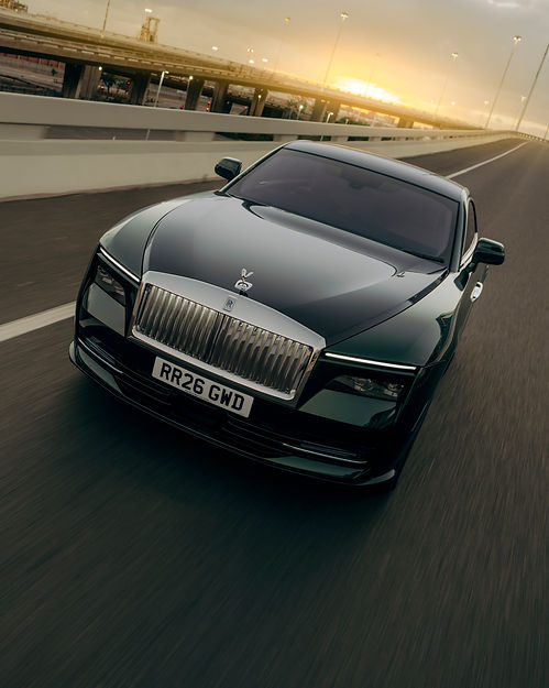 Spectre Series II, Launch Campaign, Dynamic Exterior, Front Three Quarters, 2, Image 4x5,