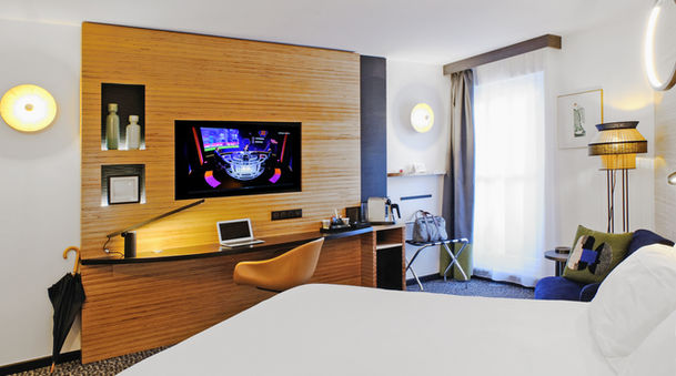 Agencement d'une chambre de l'Hôtel Mercure