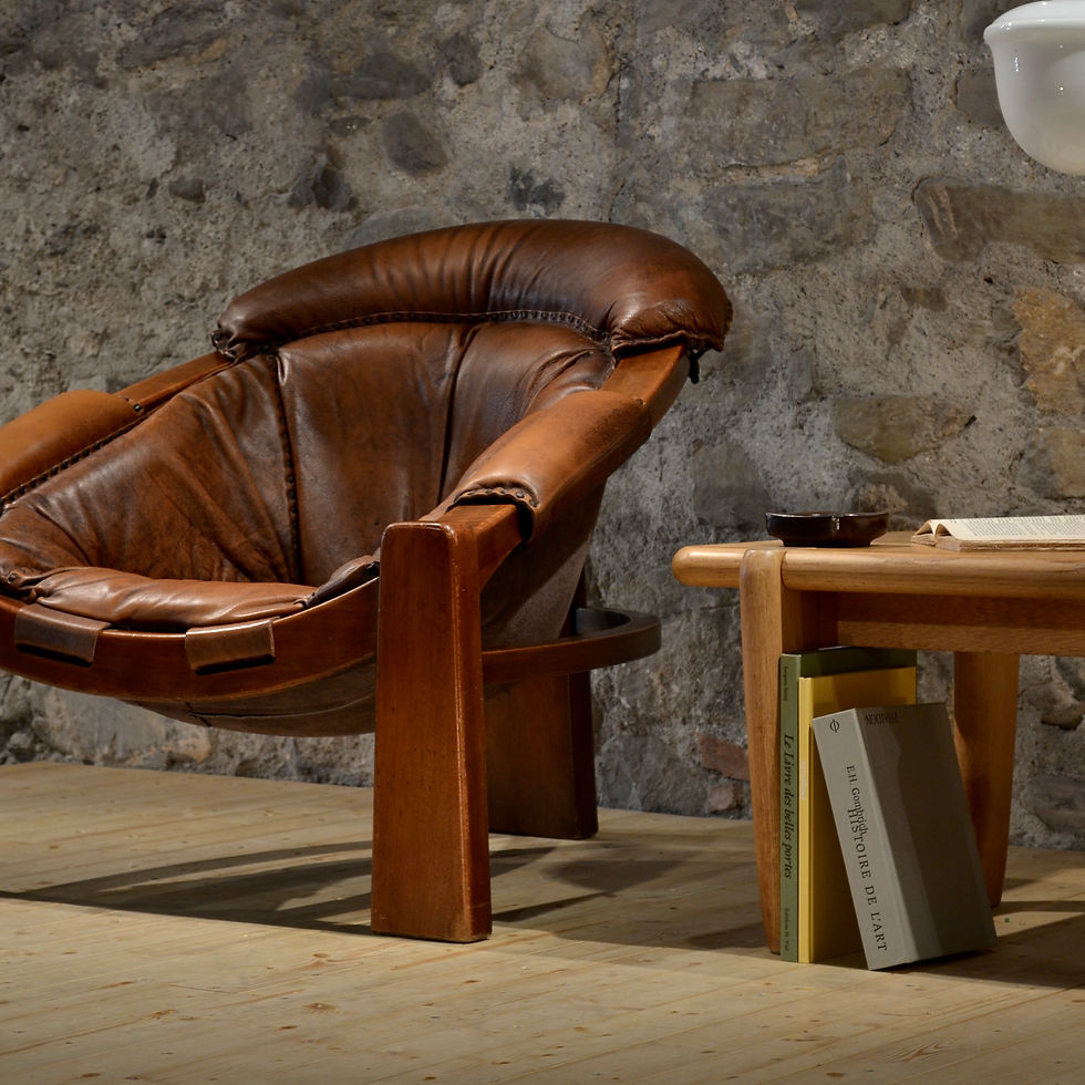 Miniature : Fauteuil tripode brutaliste en cuir, Italie, 1970's