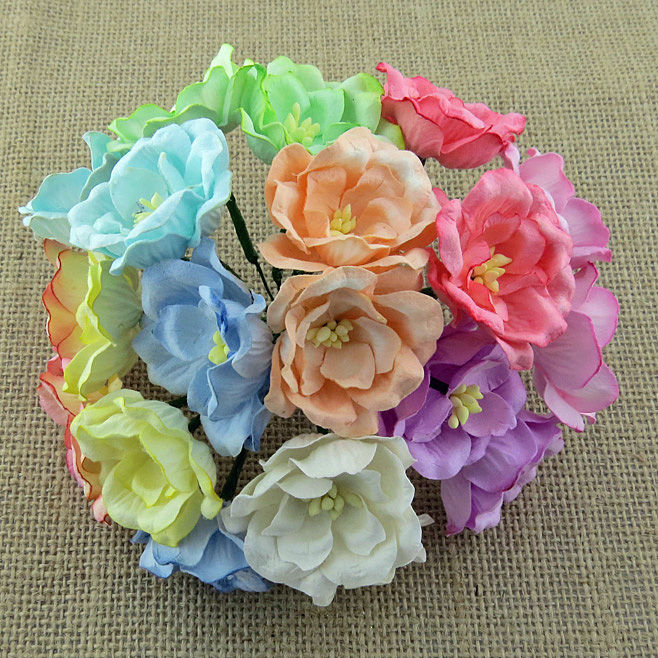 Thumbnail: 50 Mulberry Paper Magnolias. Size 45mm.