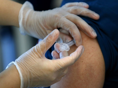 Chi si vaccina pecca contro le leggi universali.