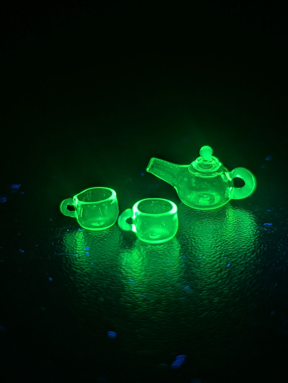 Micro Uranium Glass Tea Set