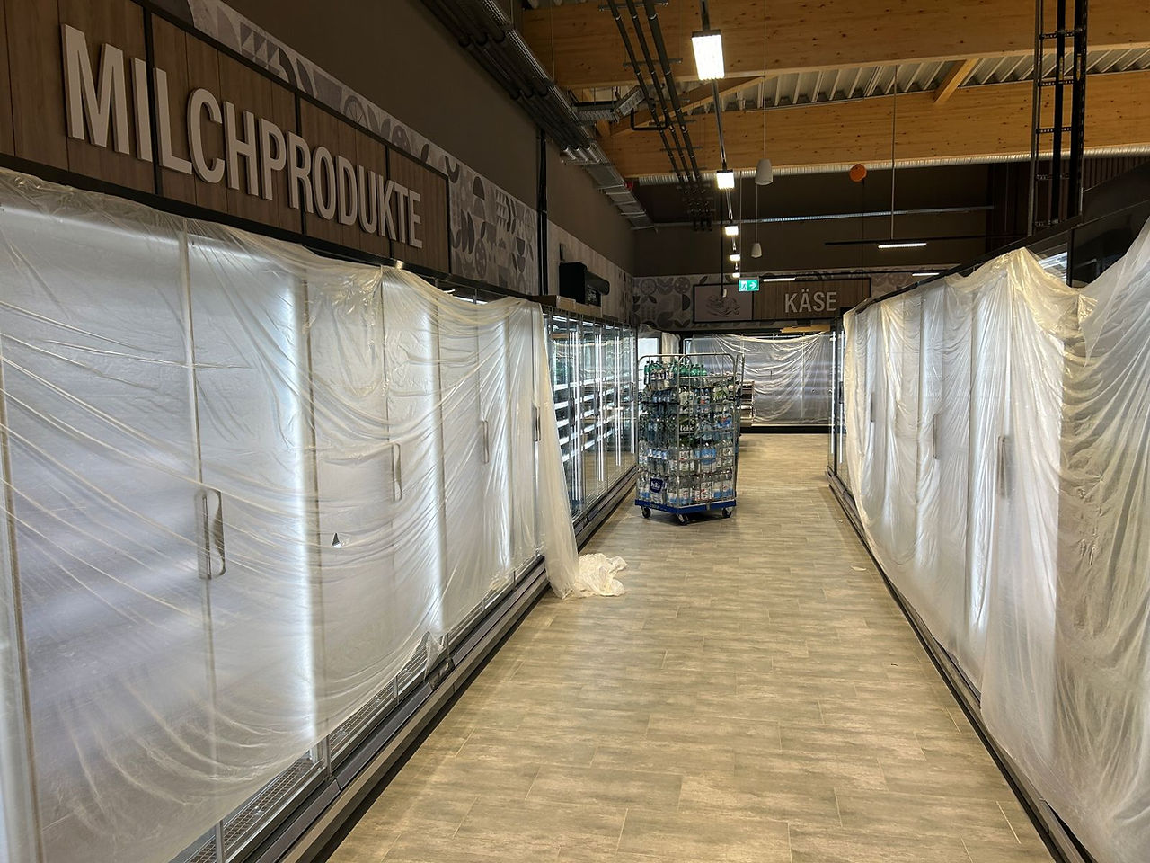 Kühlabteilung im neuen Edeka.