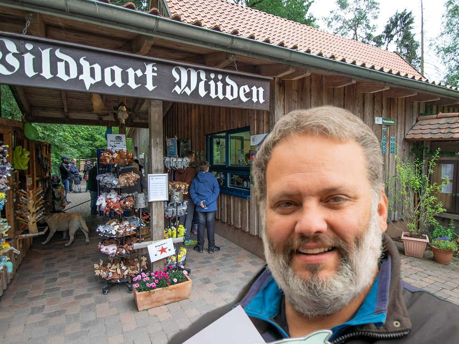 Montage zweier Fotos, Thomas Wamser vor dem Wildpark Müden.