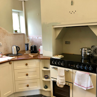 handmade kitchens sussex.jpeg