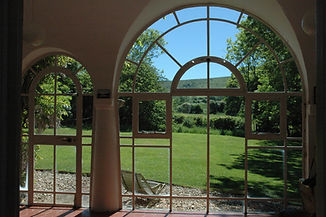 Arch onto Downs.jpeg