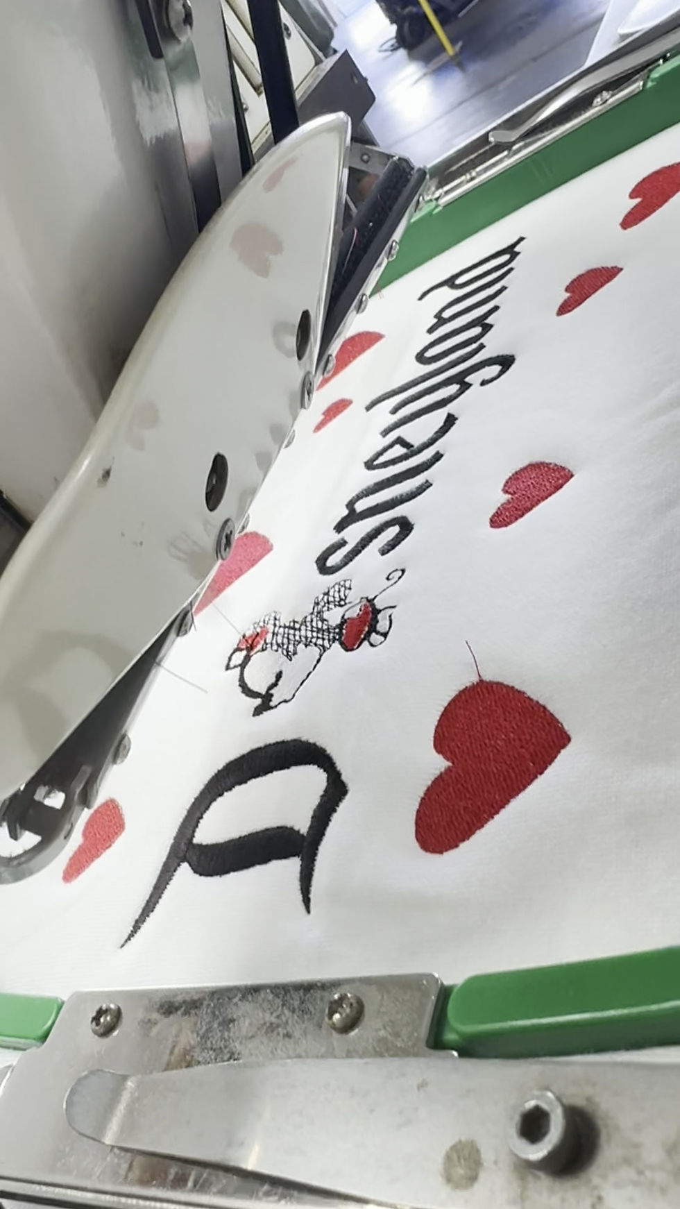 Thumbnail: SWEETHEART CREWNECK