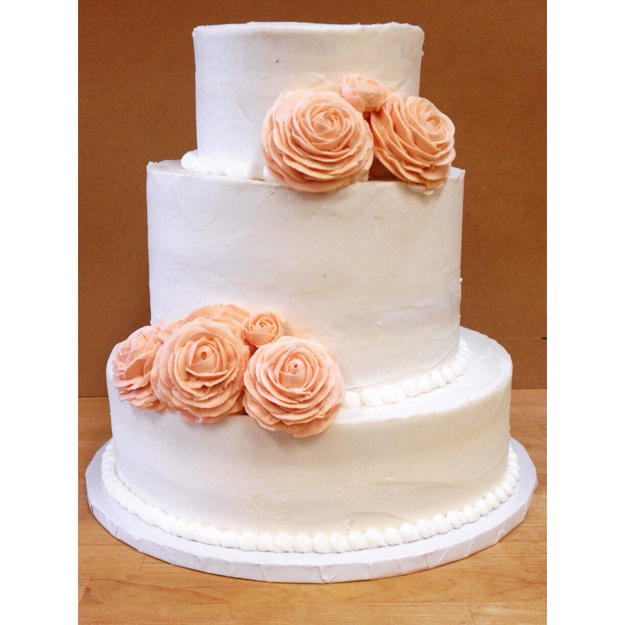 Your unique elegant Cincinnati Wedding Cake