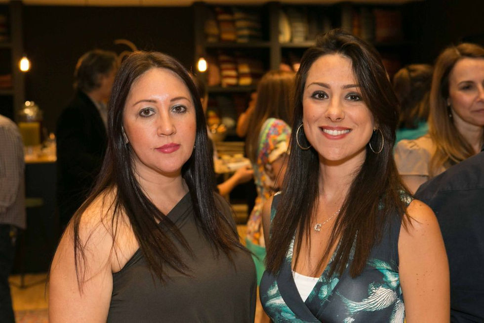 Loly Almeida e Carolina Lui