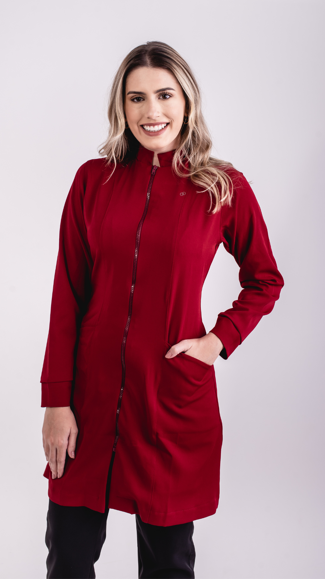 Jaleco Esperança Marsala Feminino