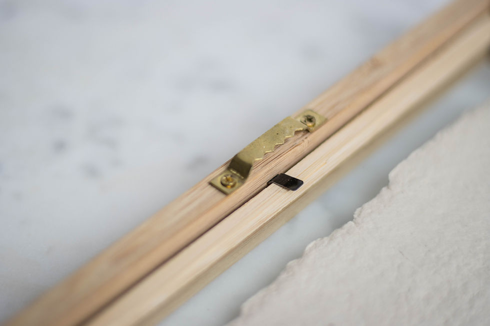 Thumbnail: Fotolijst zwevend hout