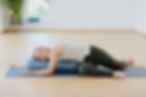 YIN_YOGA_Imagefotos_YouYogastudio_zwei-f.at_Julia_C_Hoffer-2919.jpg