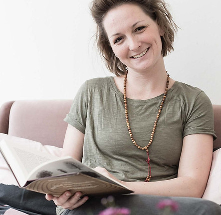 Nina Anderwald Portrait.jpg