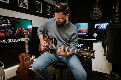Connor Montgomery, Guitar Tutor at Fresh Music Aberdeen