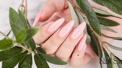 Pink and green nail salon promotion Instagram post (1920 × 1080 px)