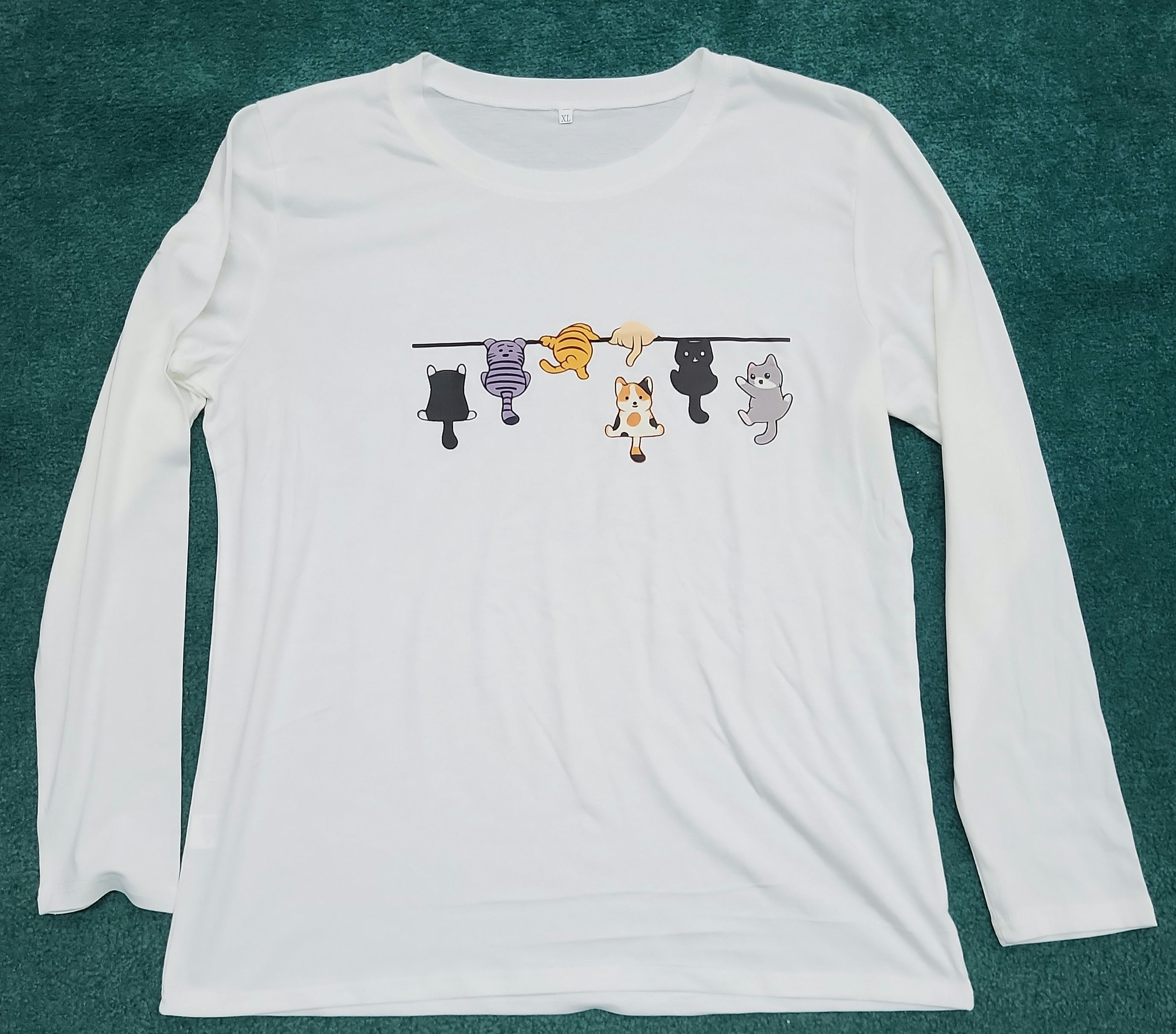 7 Climbing Cats Long Sleeve Shirt (white)