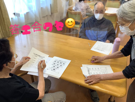 🧠✨頭をフル回転！『よーく考えて…』楽しくて笑顔あふれる脳トレクイズを開催しました📝🐟💖