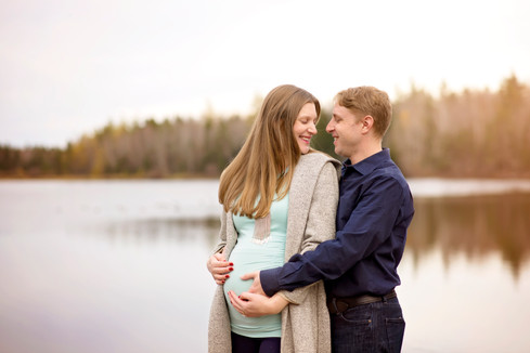 Fiona Maternity Fall 8.jpg