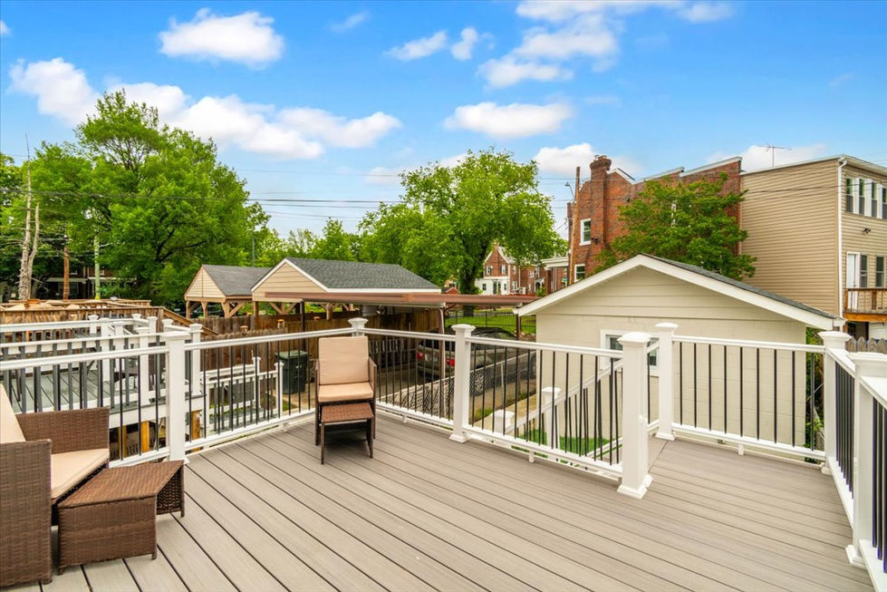 Townhouse - Deck | ME VALIN Photography | Real Estate Photography