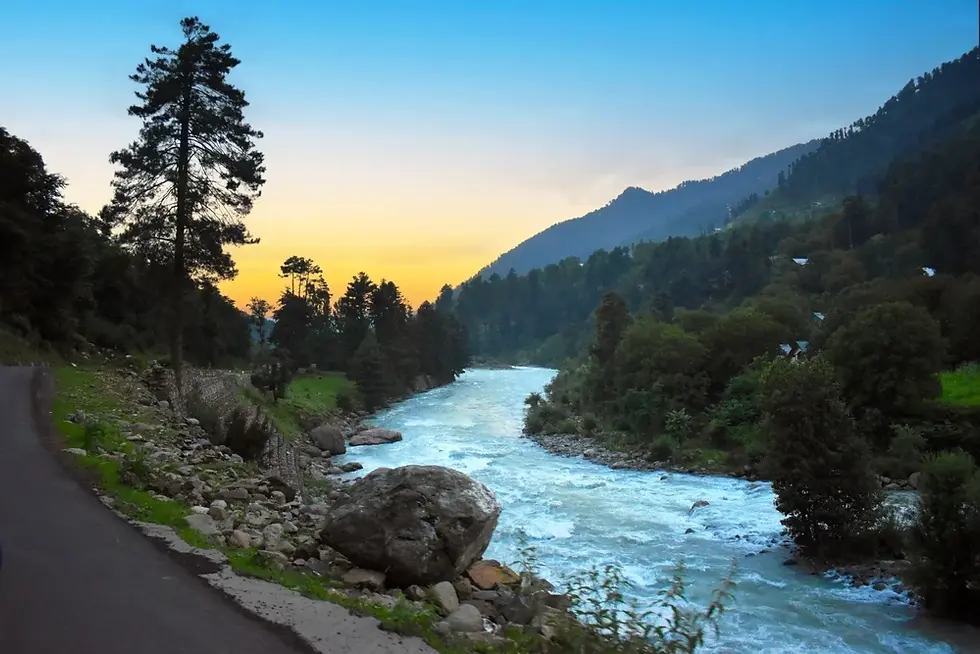 Enjoy mountain and river views at an Affordable Luxury Stay in Pahalgam with premium comfort