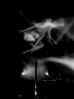 Mel'Aerial Pole dance à Saint-Amand-Montrond (Cher - 18)