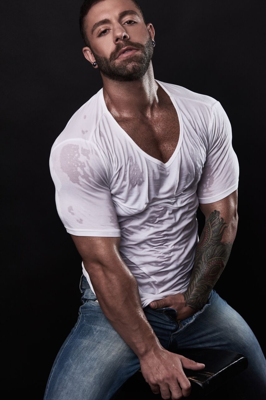 db4e0b_50593f25f36943fa83b681bc4a99b3b4~