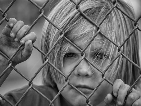 Les blessures d’enfance et les relations toxiques : quel lien ?