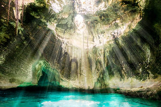 Thunderball Grotto Exumas.jpg