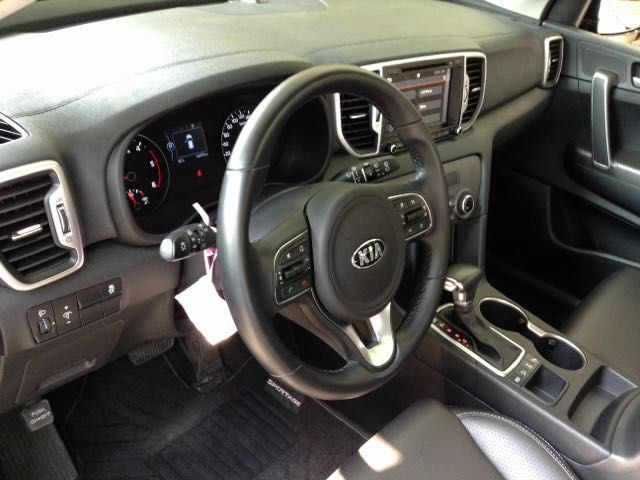 Thumbnail: 2016　KIA　SPORTAGE
