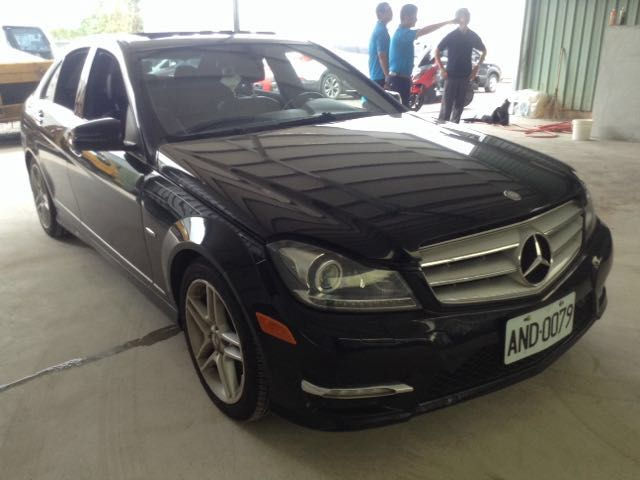 2011　BENZ　C250
