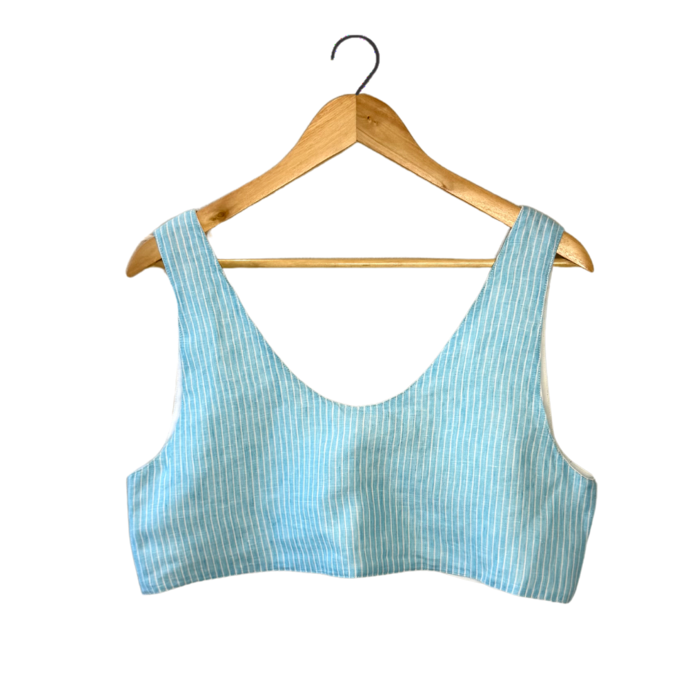 Tapu Reversible Crop Top fitted look