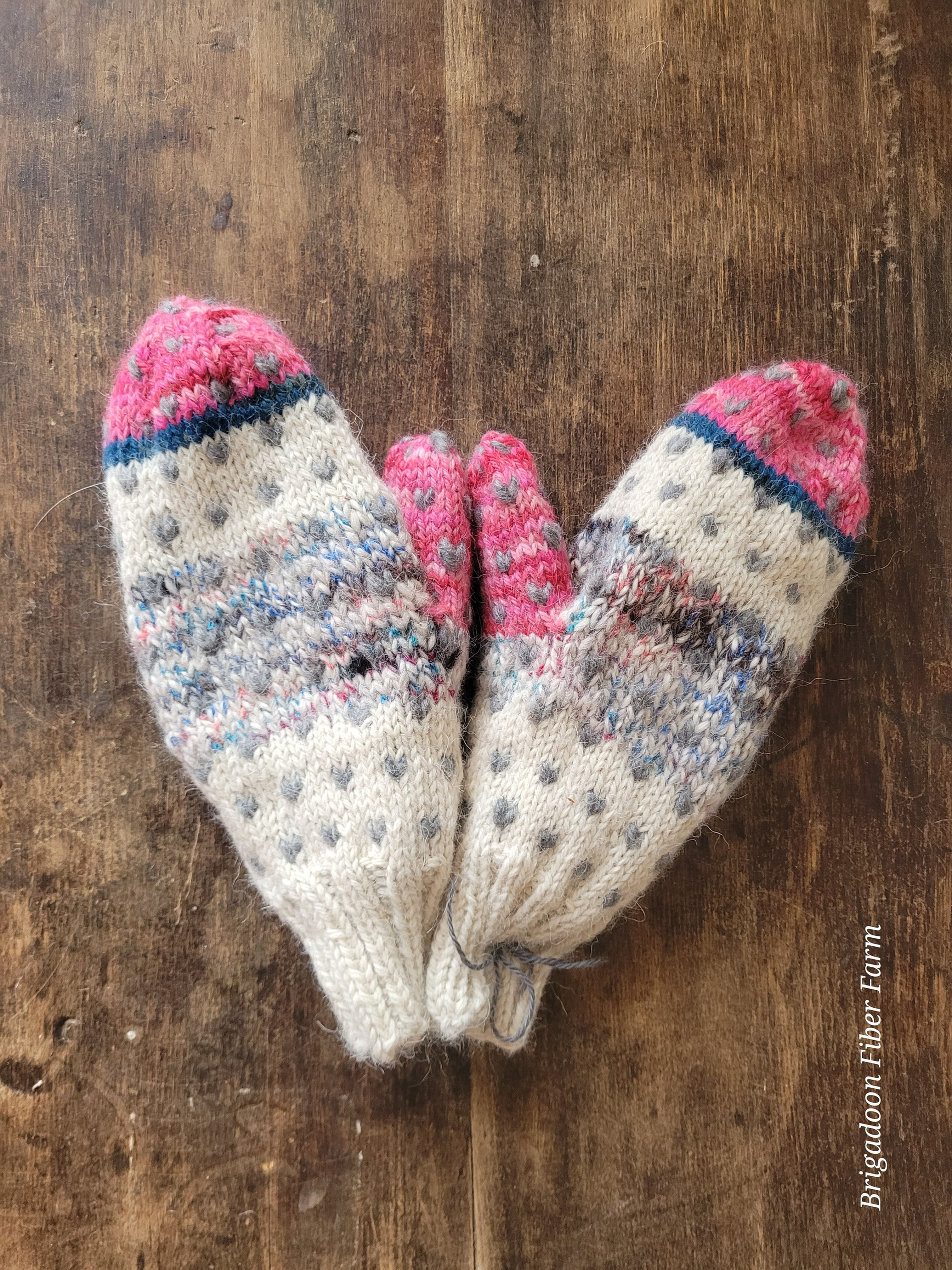 Thrum Mittens – 100% Alpaca.