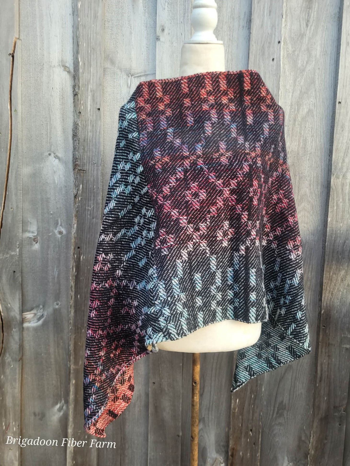 Sailors Delight Poncho - Wool, Maritime grown and woven