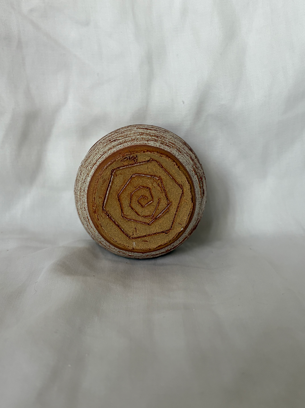 Thumbnail: two-piece cream rust bowl set