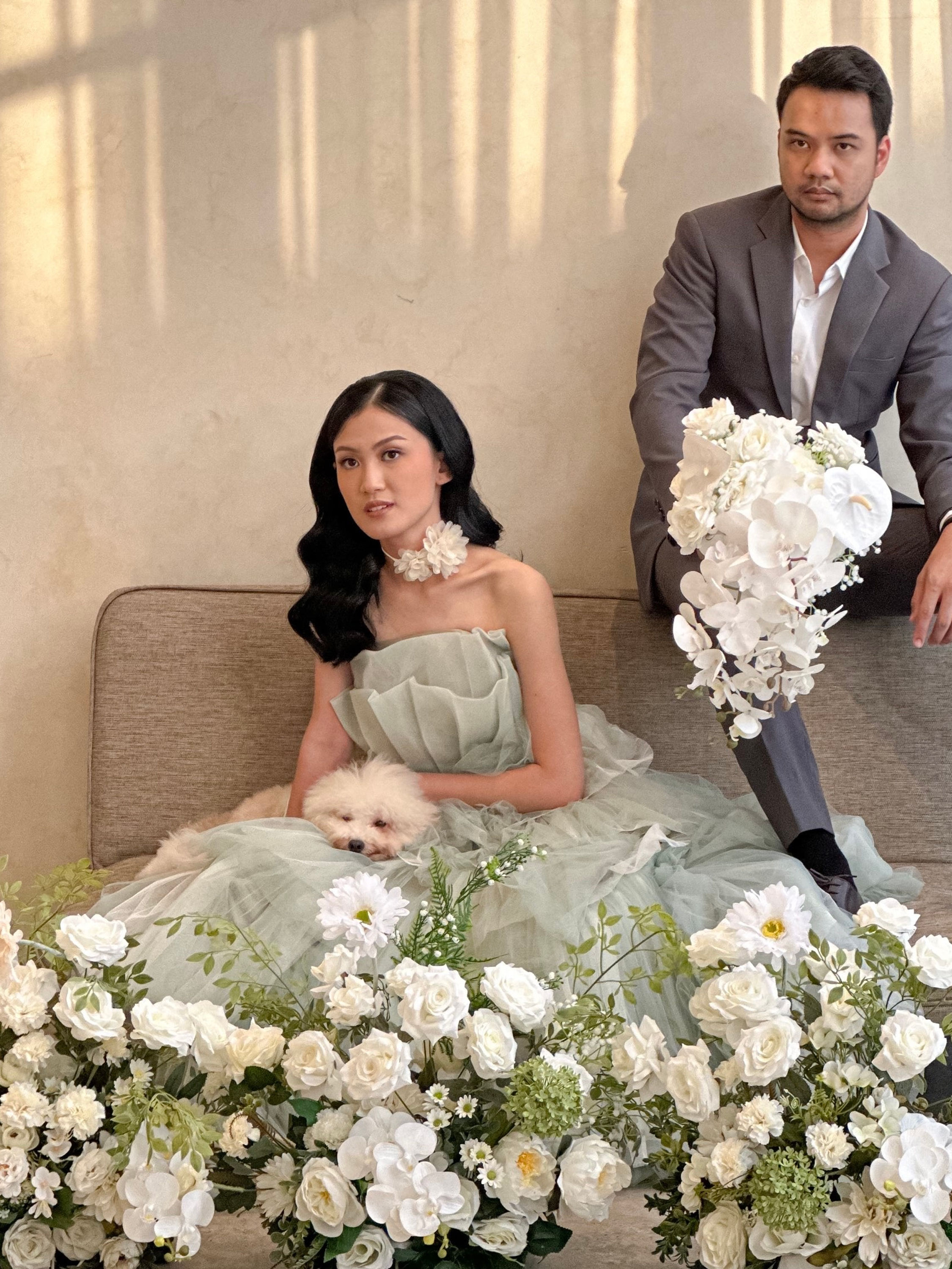 ART - Flower Installation 85