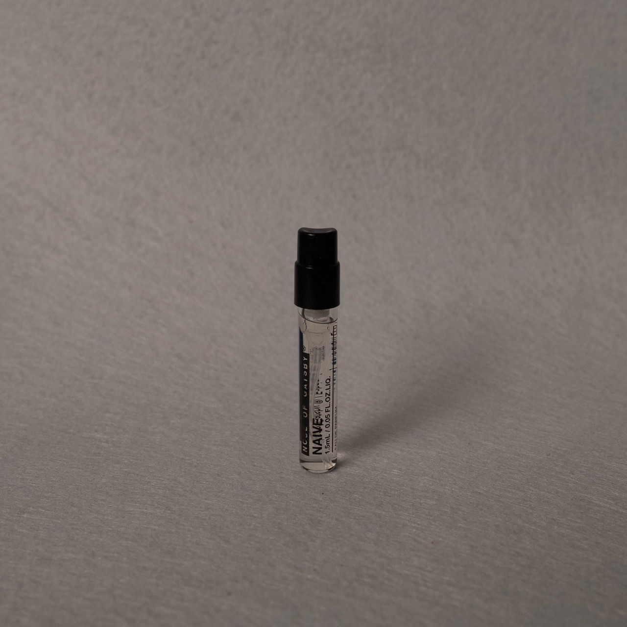 NAIVE Eau de Parfum 1.5mL