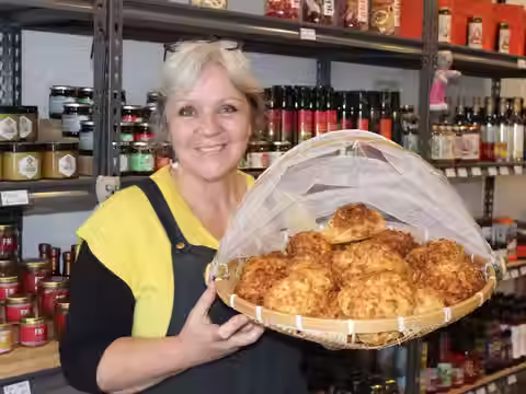 Lucinda from Seriously Pickled: to Mentor the Next Generation of Foodies