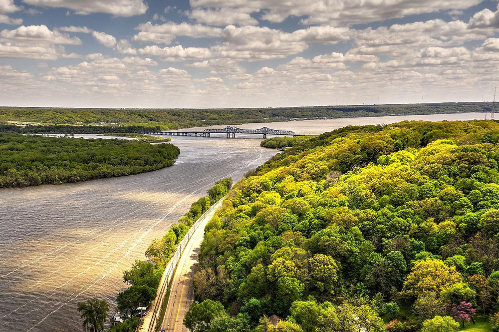 Peoria IL, Illinois River, Peoria River valley