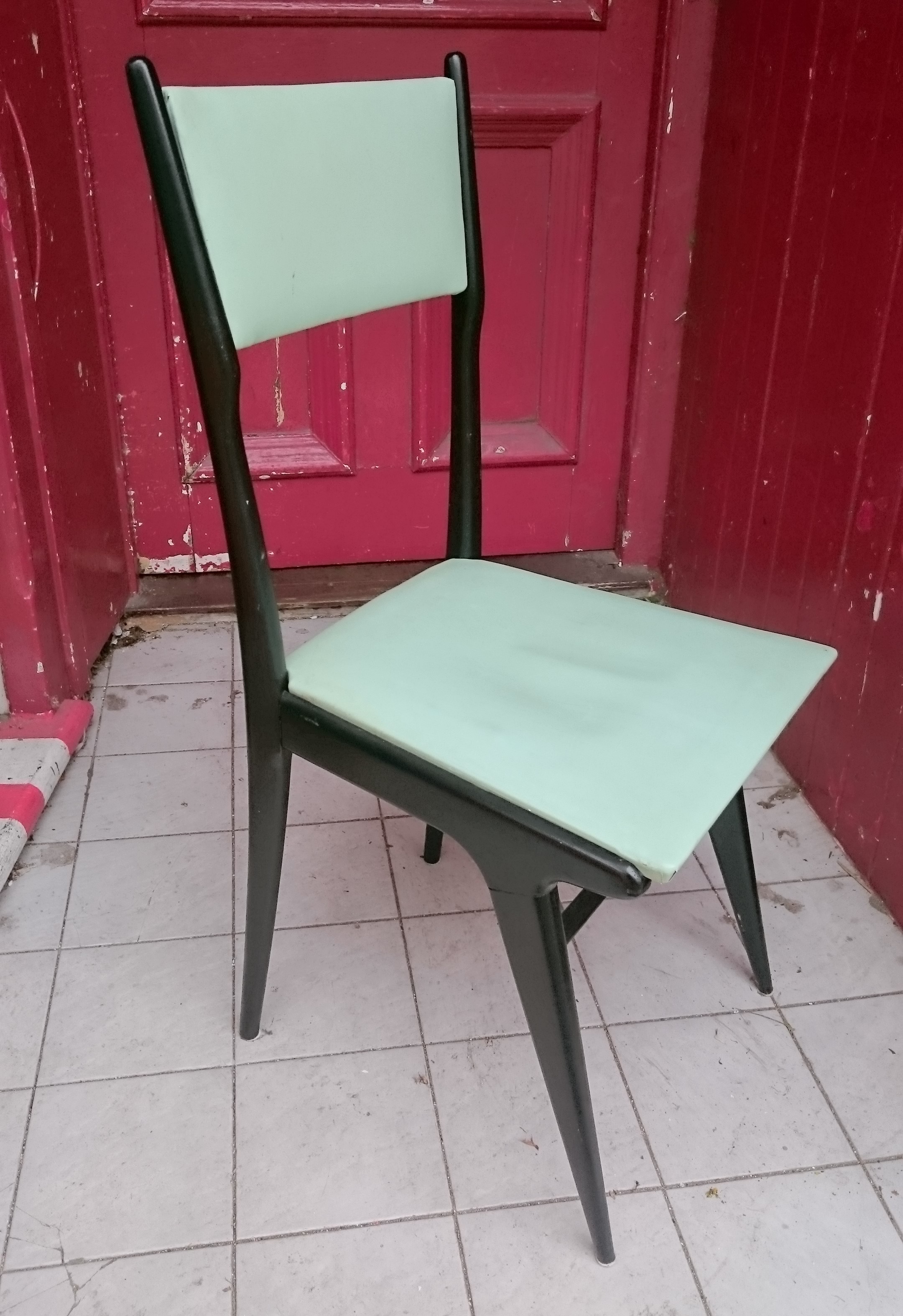 Six Chairs Manner of Ponti