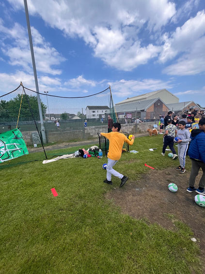 WHO HAS THE FASTEST THROW?