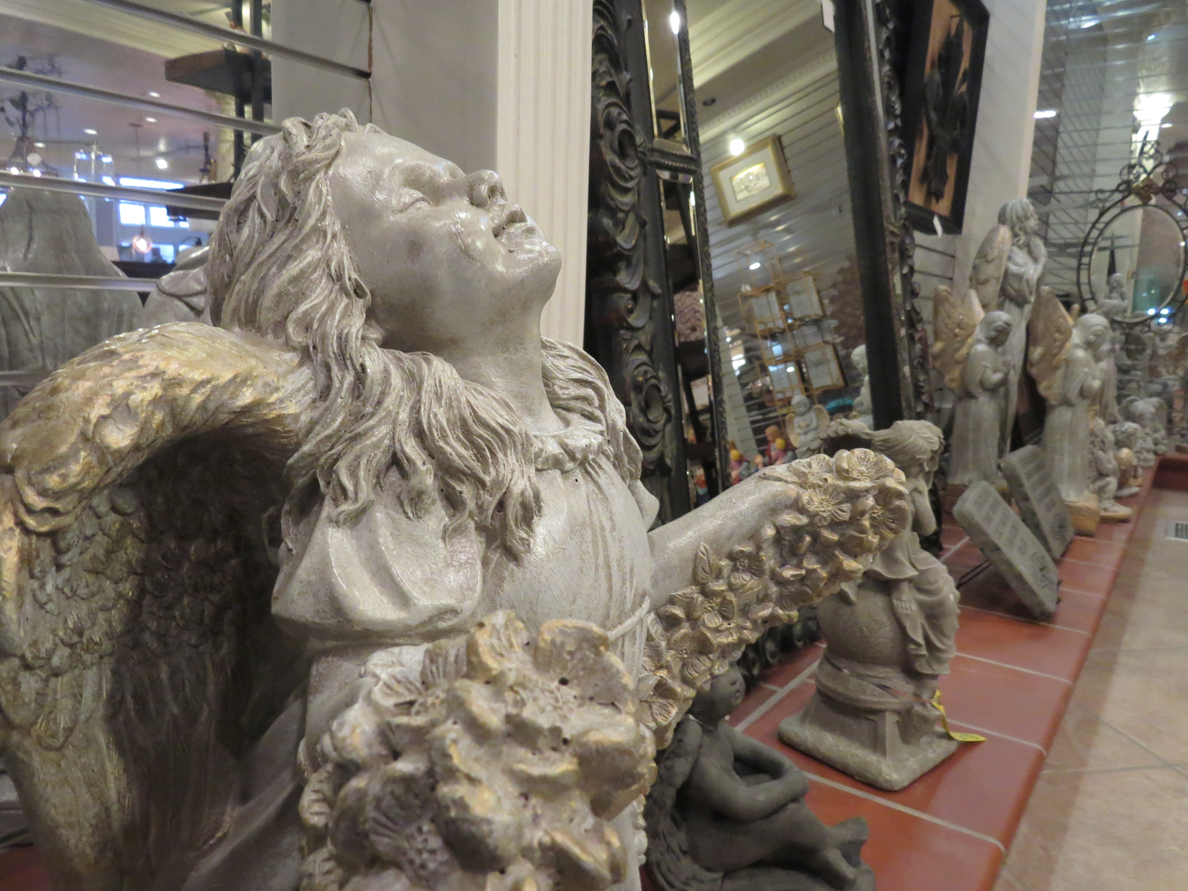 Sculptures Sterling Heights, MI Decor Statuette, Inc.