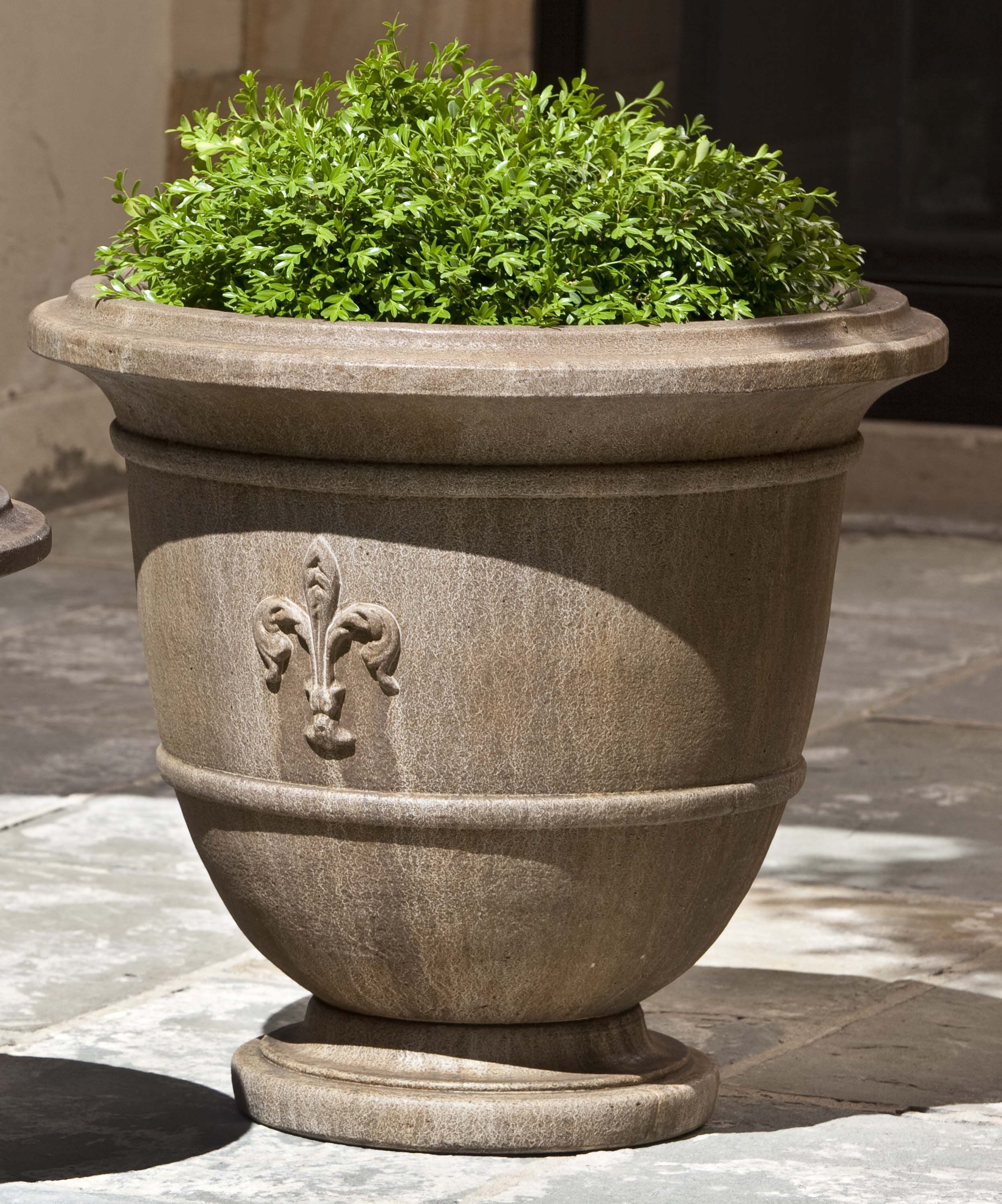 Fleur de Lis Large Urn