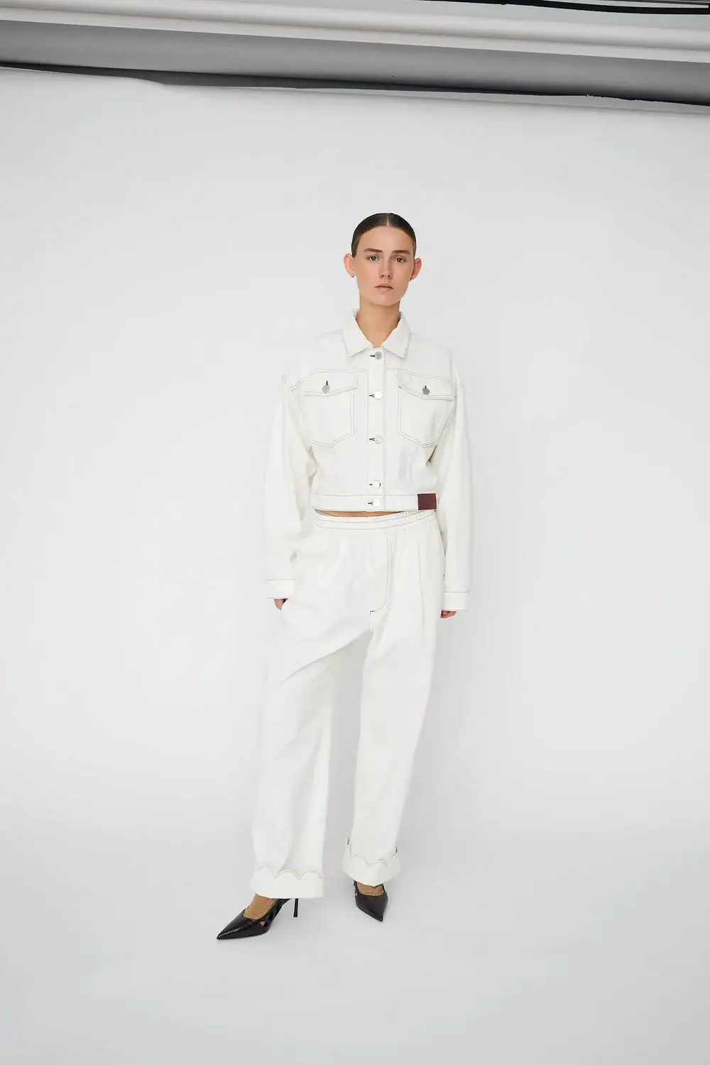 Caravan Club Jacket - White