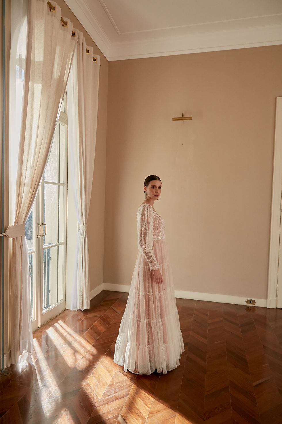 Miniatura: Vestido Longo em Renda e Tule Petit Poá